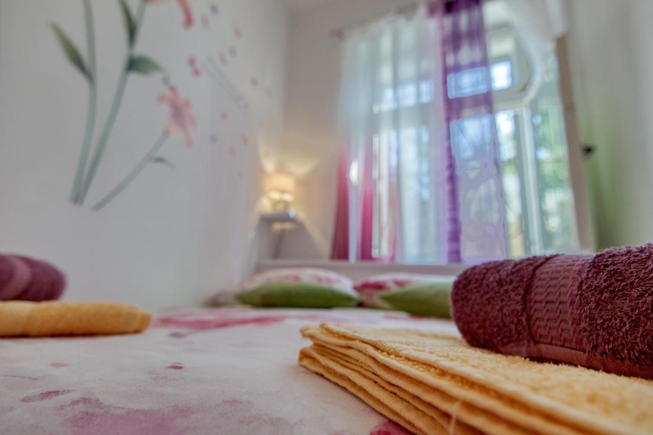 Apartment Ljube Пула Екстер'єр фото